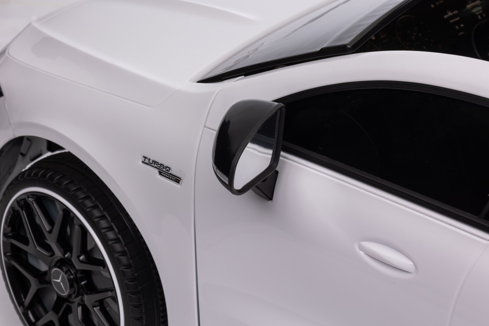 Детский электромобиль Mercedes-Benz CLA 45 4х4 — изображение 46
