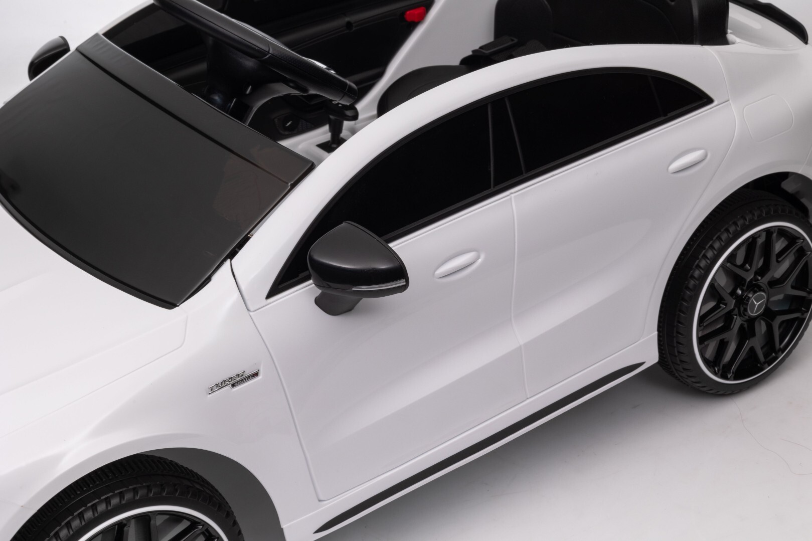 Детский электромобиль Mercedes-Benz CLA 45 4х4 — изображение 48