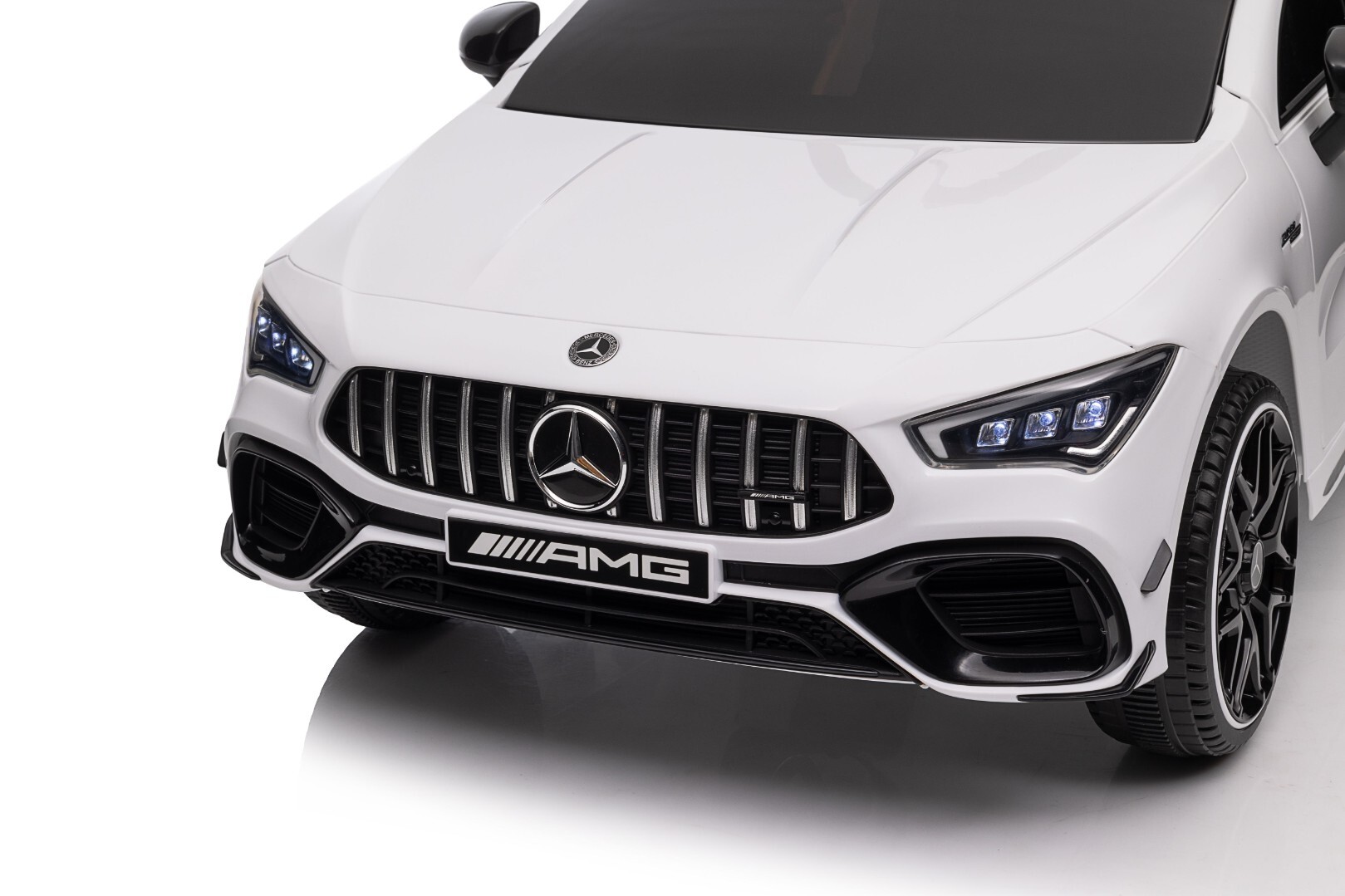 Детский электромобиль Mercedes-Benz CLA 45 4х4 — изображение 55