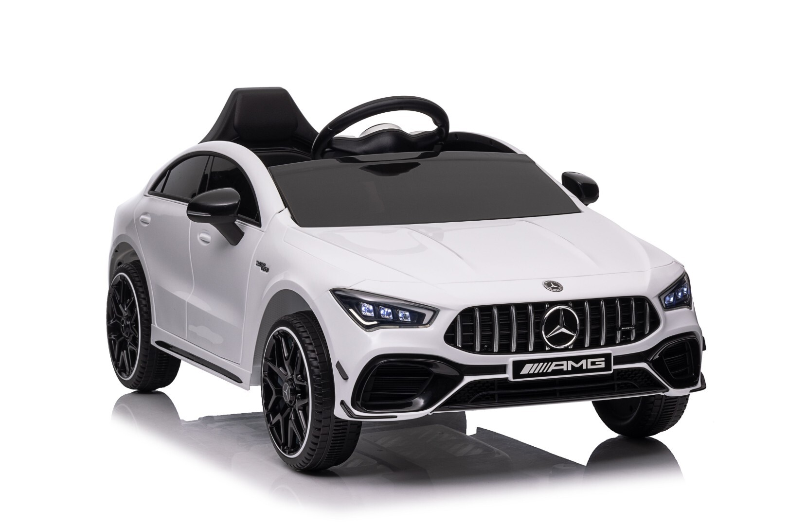Детский электромобиль Mercedes-Benz CLA 45 4х4 — изображение 5