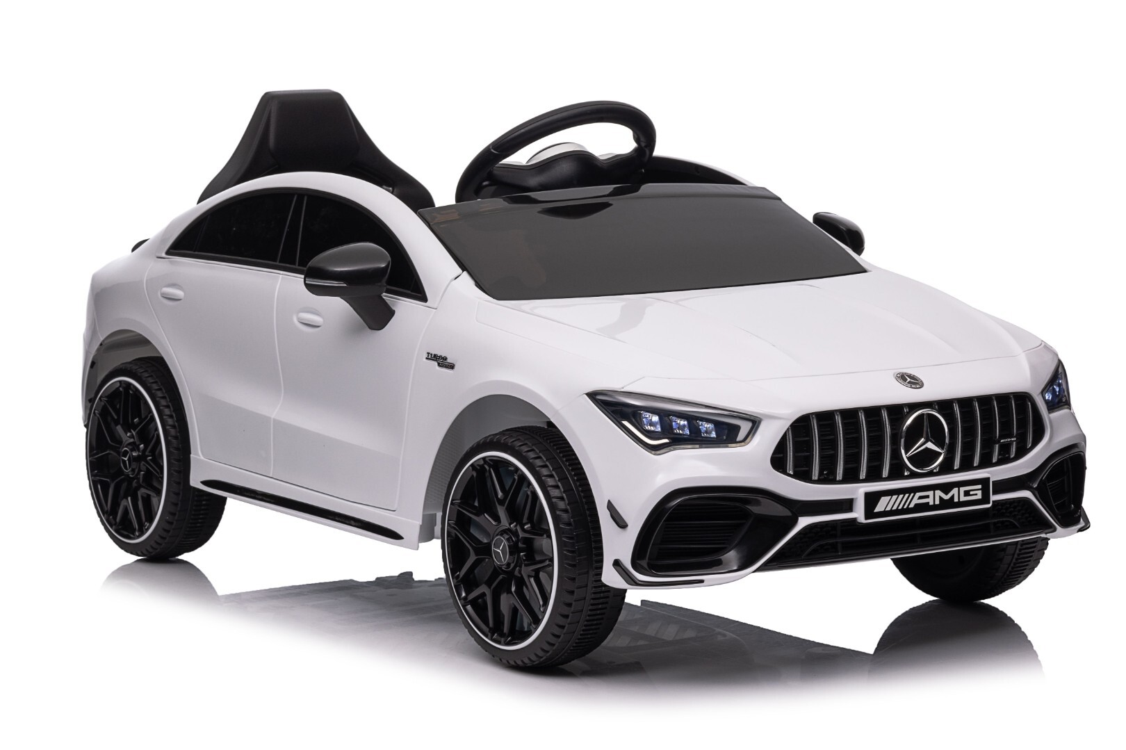 Детский электромобиль Mercedes-Benz CLA 45 4х4 — изображение 4