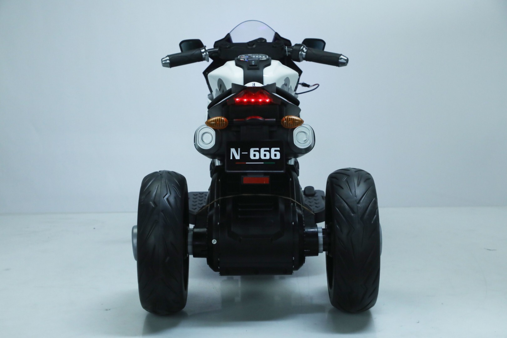 Детский электромотоцикл Moto Aprilia 3.0 — изображение 9