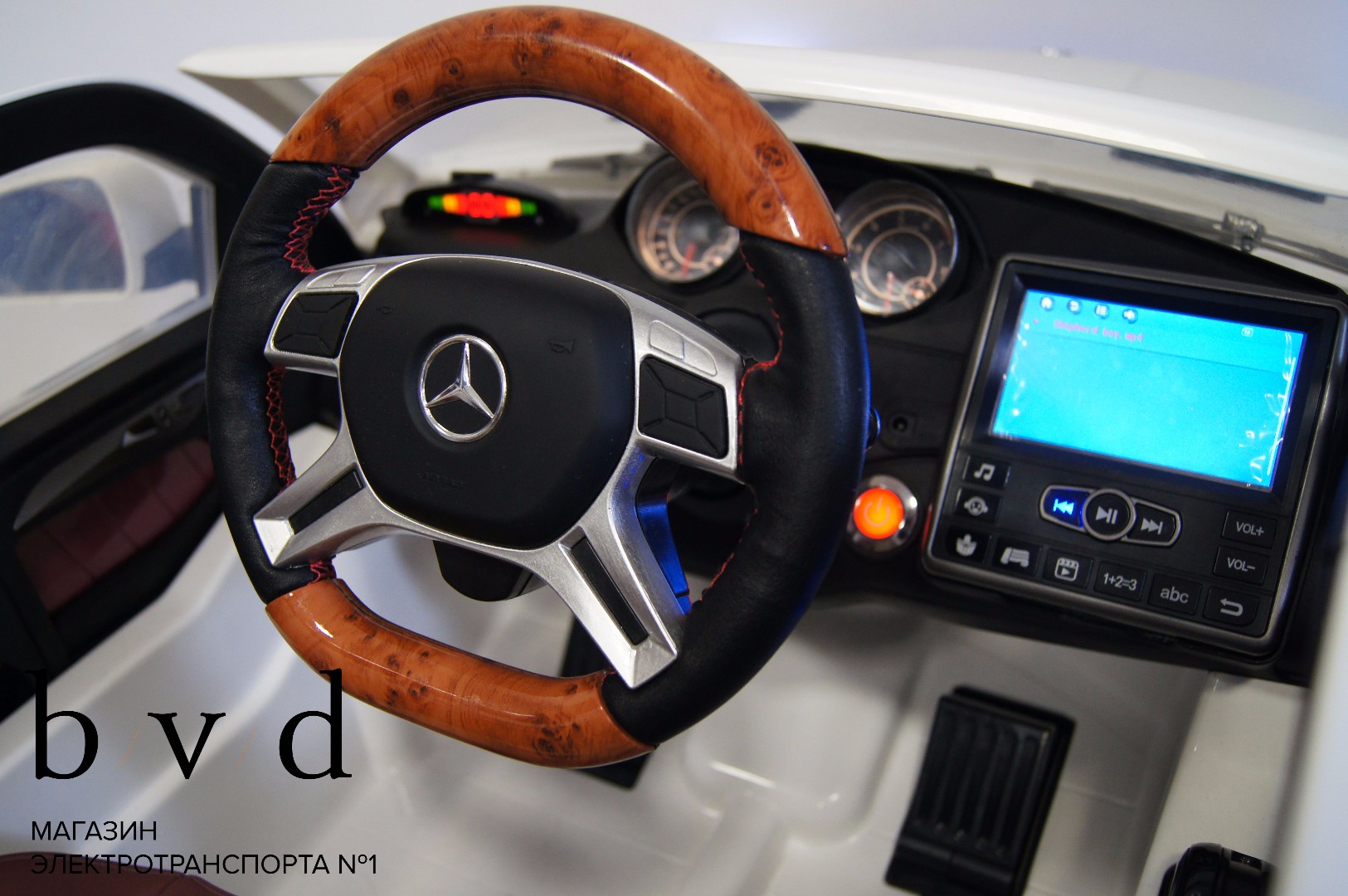 Детский электромобиль Mercedes Benz GL63 A999AA — изображение 24