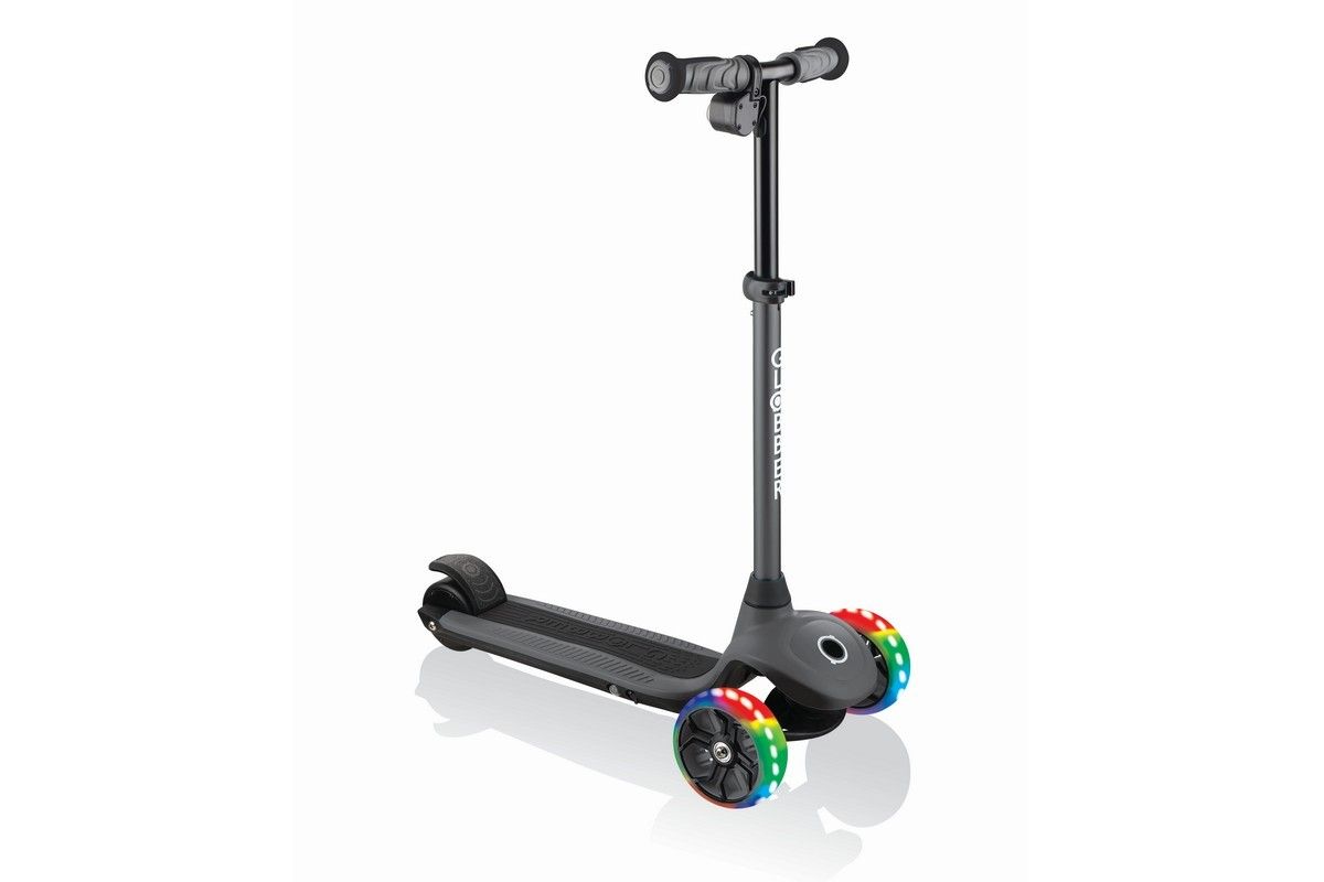 Электросамокат GLOBBER E-MOTION E4