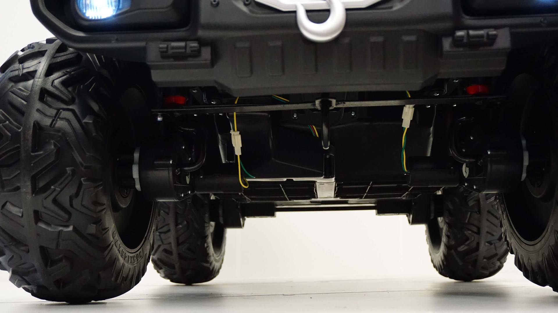 Детский электромобиль Jeep C555CC 4WD — изображение 41