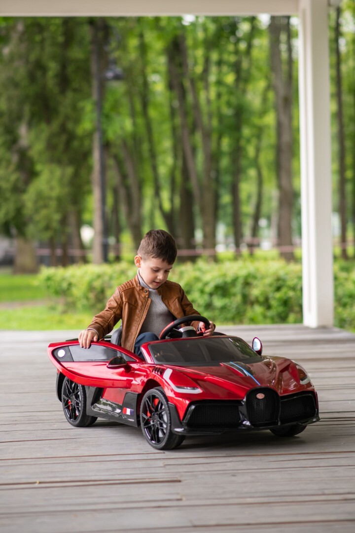 Детский электромобиль Bugatti Divo HL338 — изображение 23