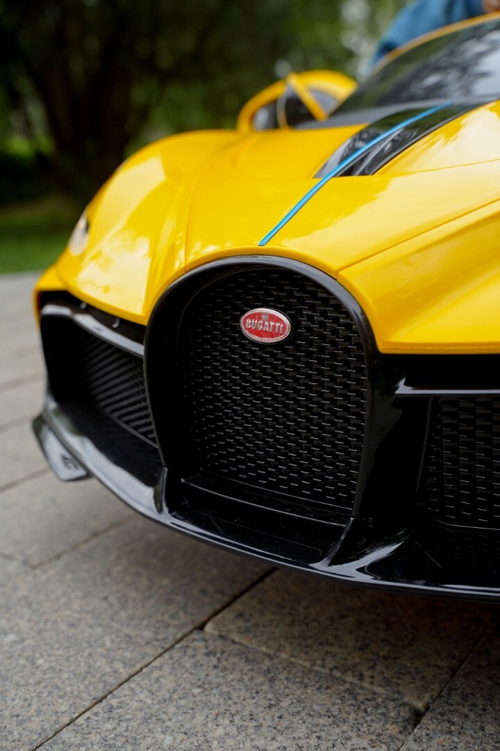 Детский электромобиль Bugatti Divo HL338 — изображение 97