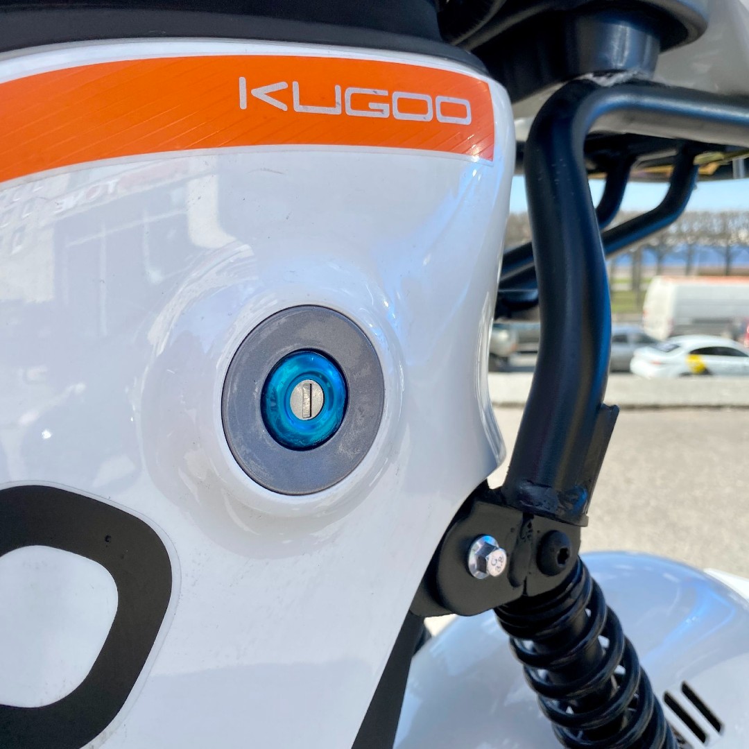 Электроскутер Kugoo V Pro — изображение 10