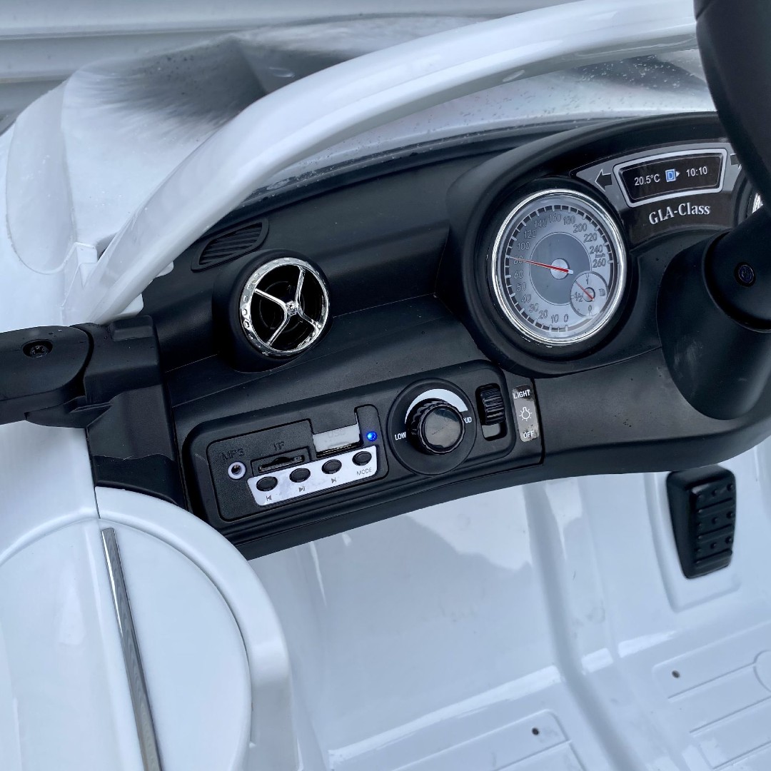 Детский электромобиль MERCEDES-BENZ GLA Панда — изображение 4