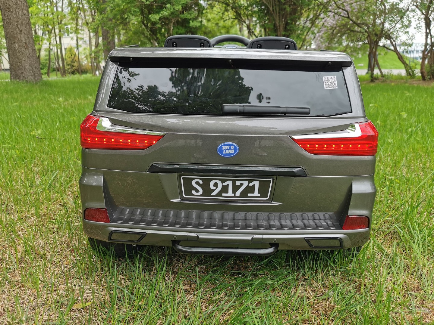 Детский электромобиль Lexus LX 570 YHO 9171 4x4 — изображение 36