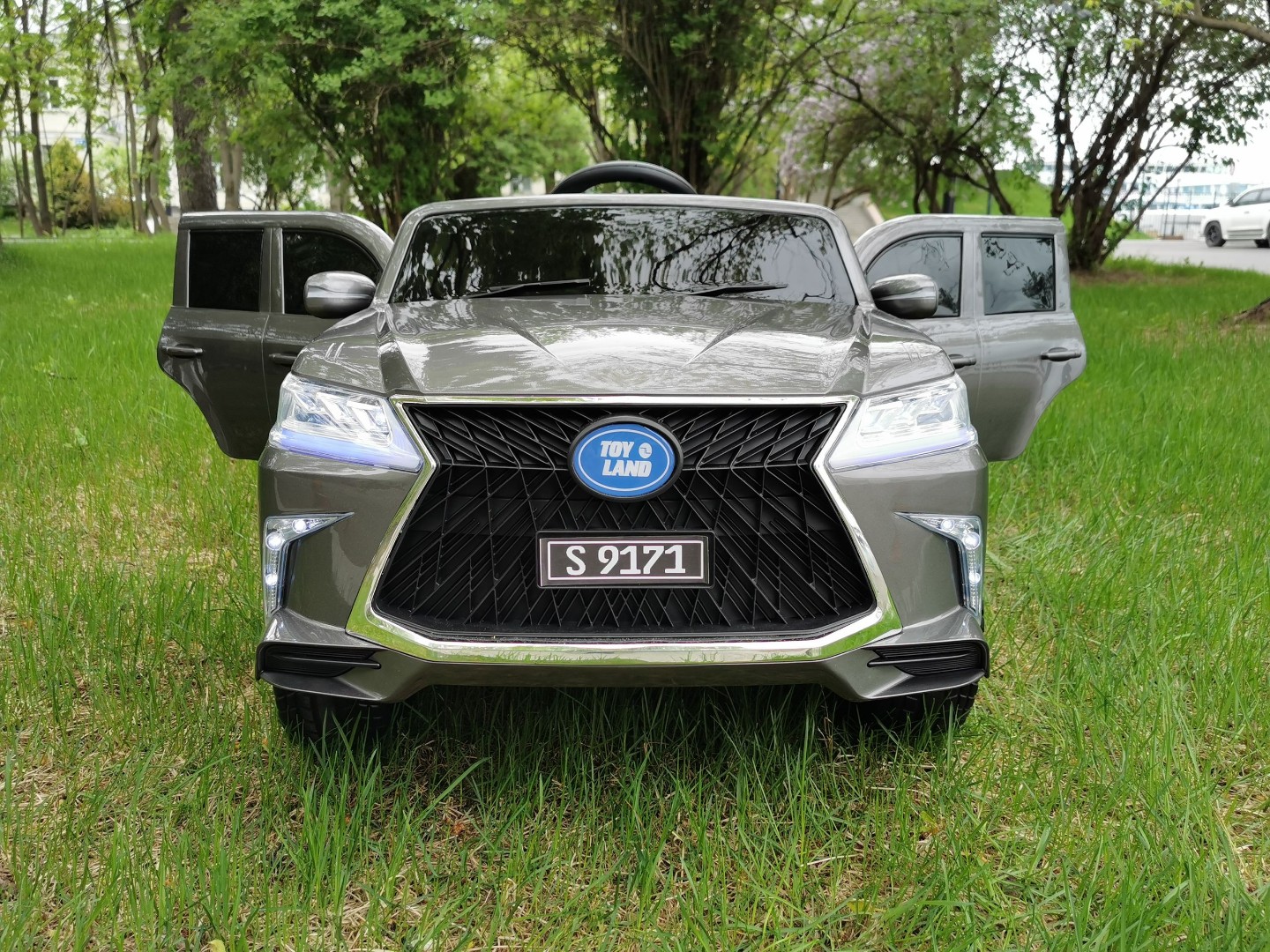 Детский электромобиль Lexus LX 570 YHO 9171 4x4 — изображение 30