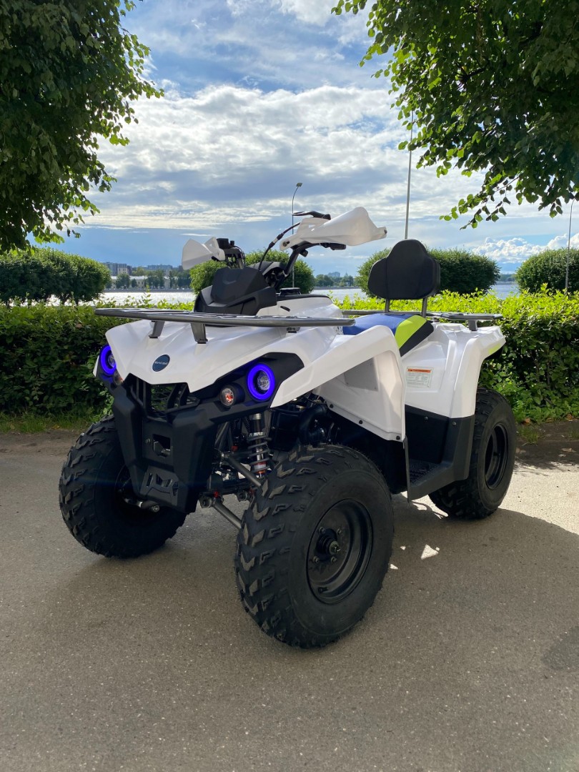 Бензиновый квадроцикл ATV 200 SHARK