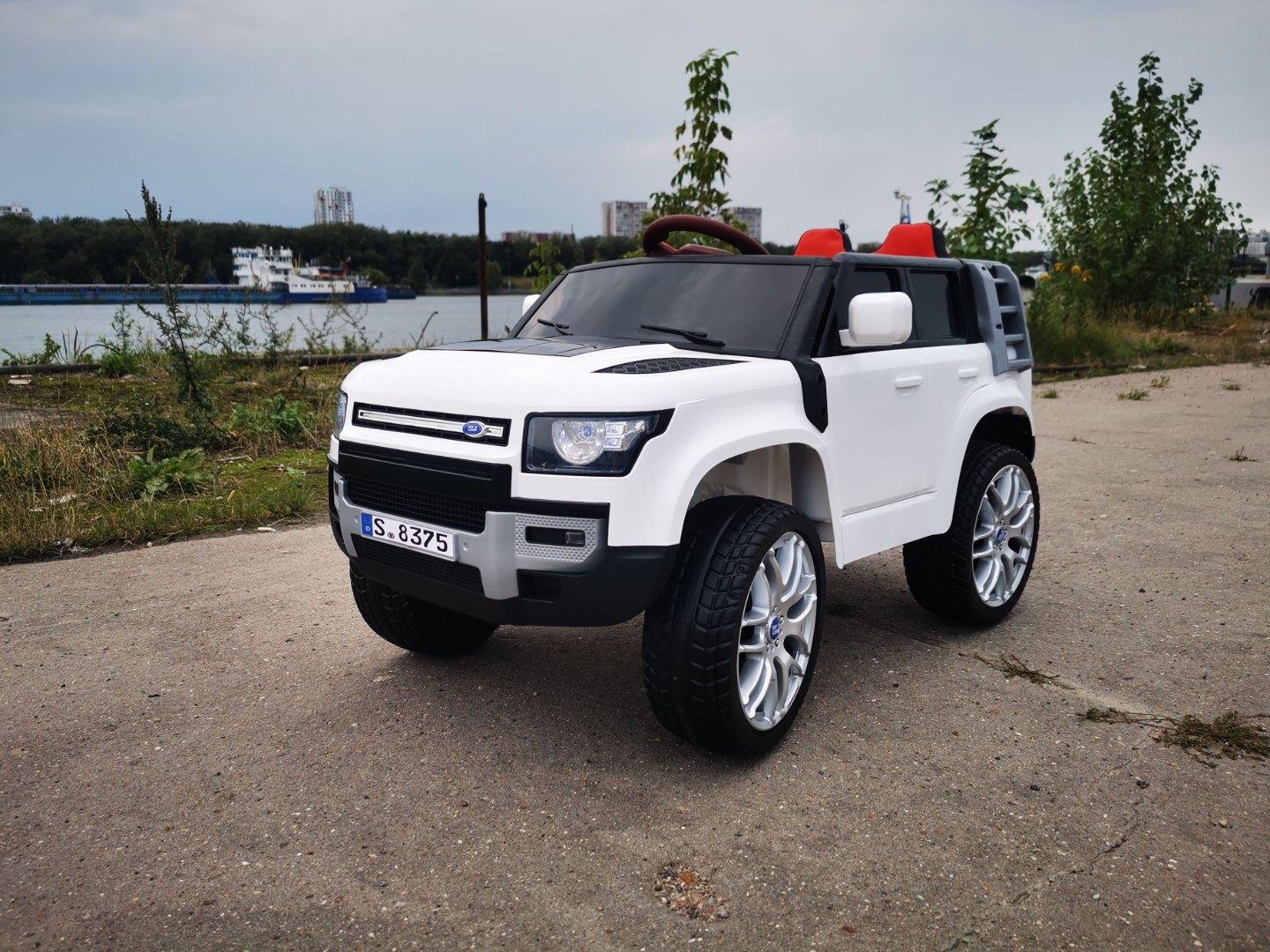 Детский электромобиль Range Rover YBM 8375 4x4