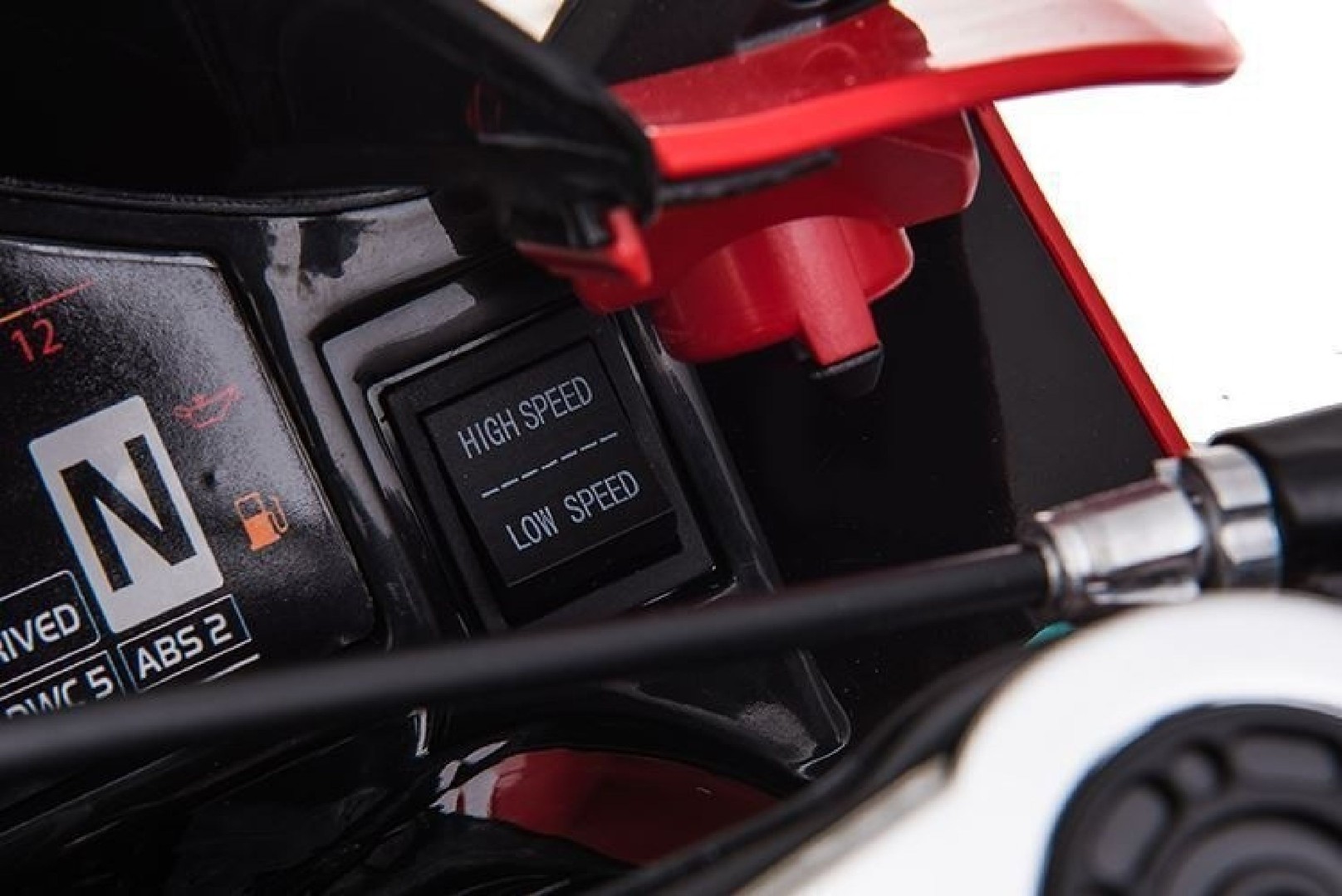 Детский электромотоцикл Ducati SX1629 — изображение 9