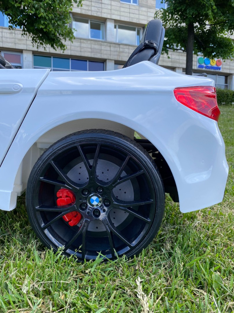 Детский электромобиль BMW M5 A555MP — изображение 69