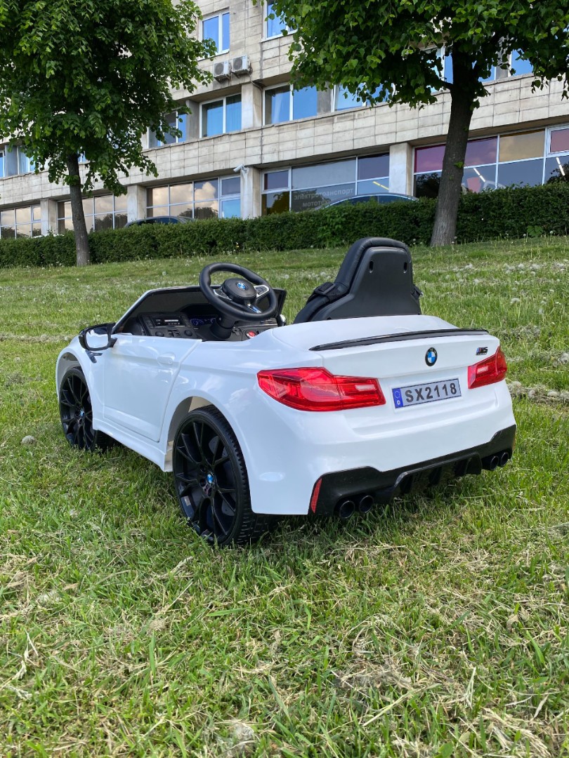 Детский электромобиль BMW M5 A555MP — изображение 55