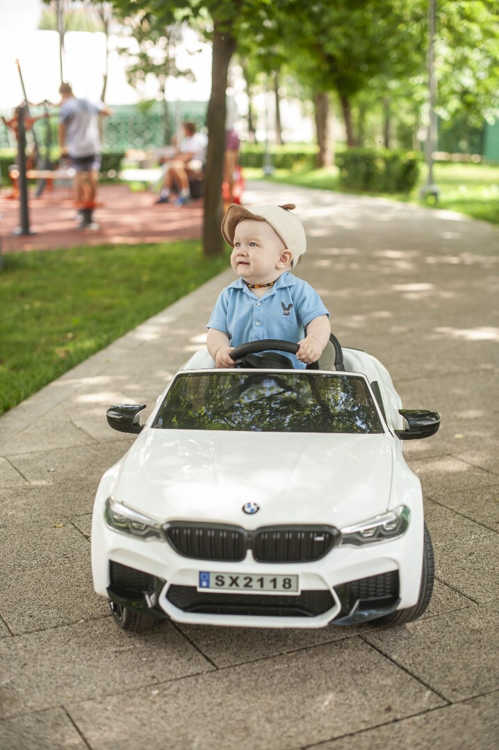 Детский электромобиль BMW M5 A555MP — изображение 35