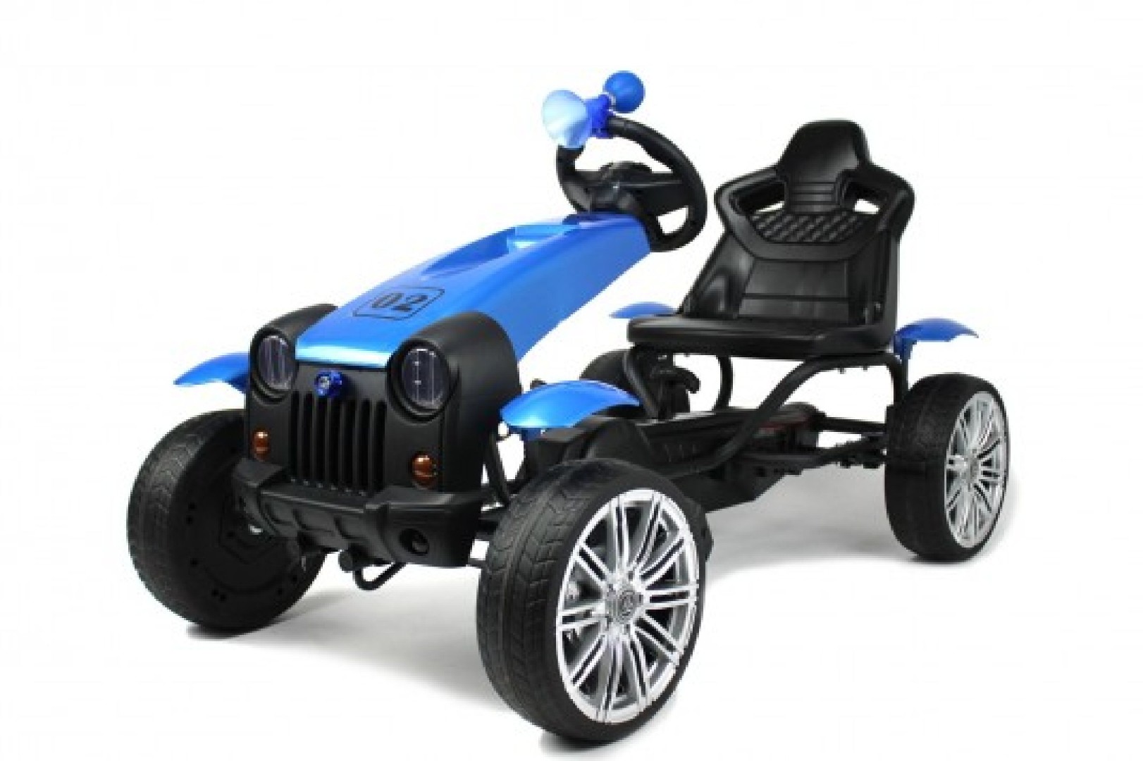 Детский веломобиль C222CC