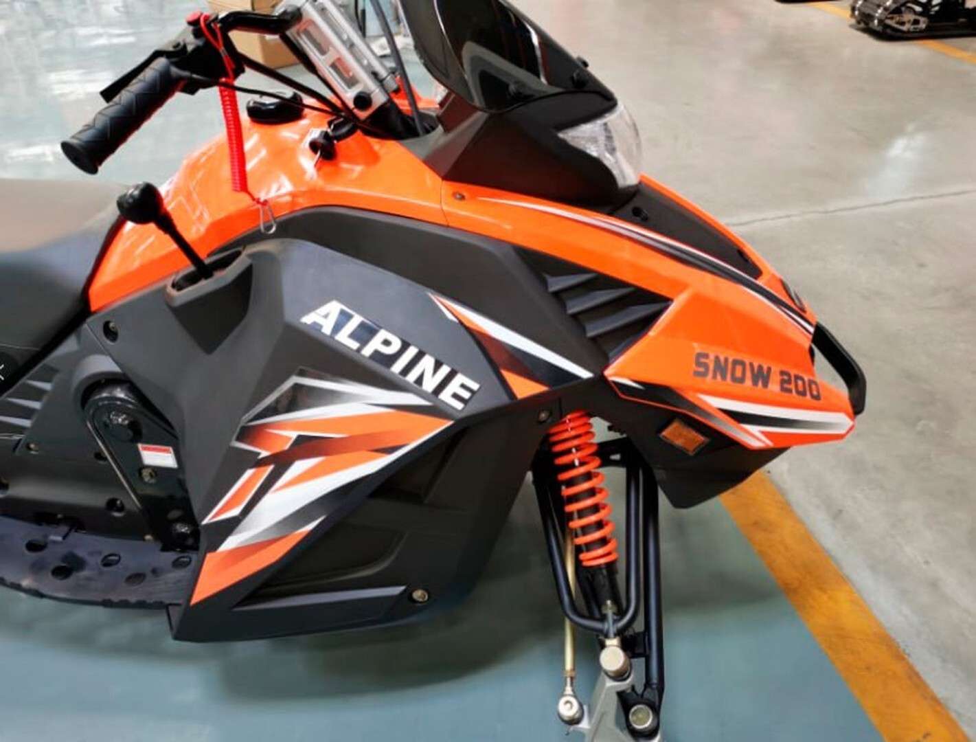 Снегоход ALPINE 200 — изображение 4
